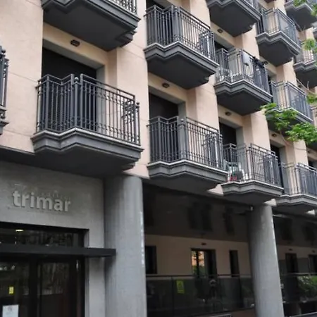 Ar Trimar شقة